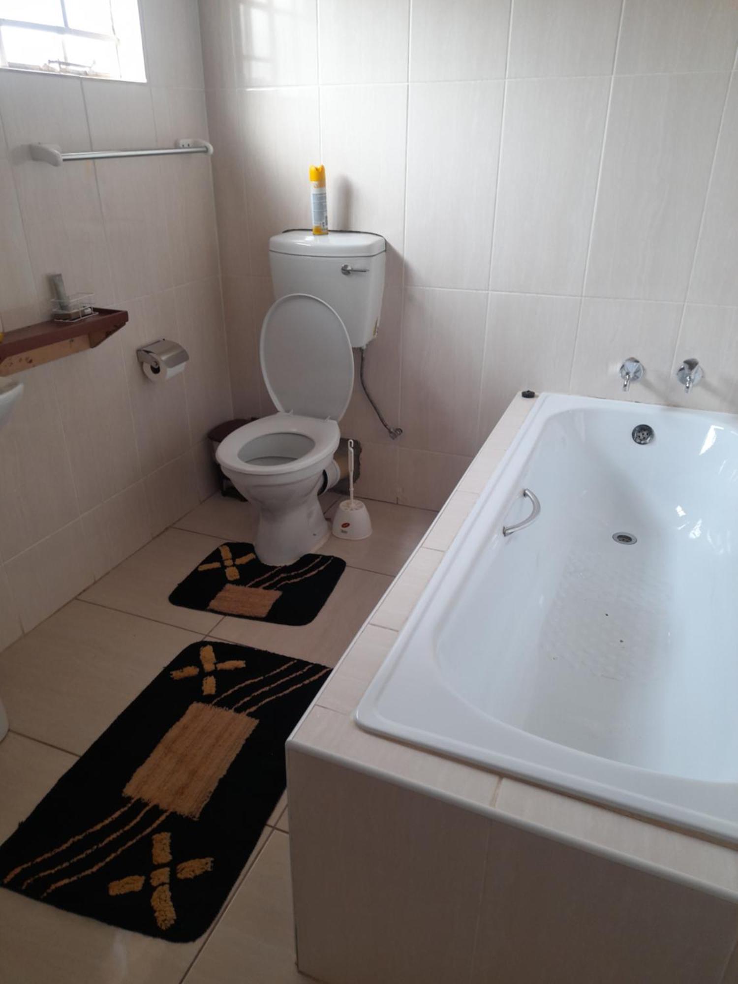 Serowe Rest & Digest Bed & Breakfast エクステリア 写真